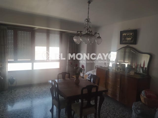 4 quarto Moradia em Banda para venda em Bigastro com garagem - 145 000 € (Ref: 9648046)