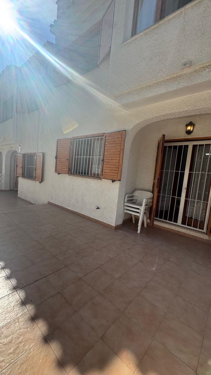 5 soveværelse Rækkehus til salg i Orihuela Costa - € 429.000 (Ref: 9670572)