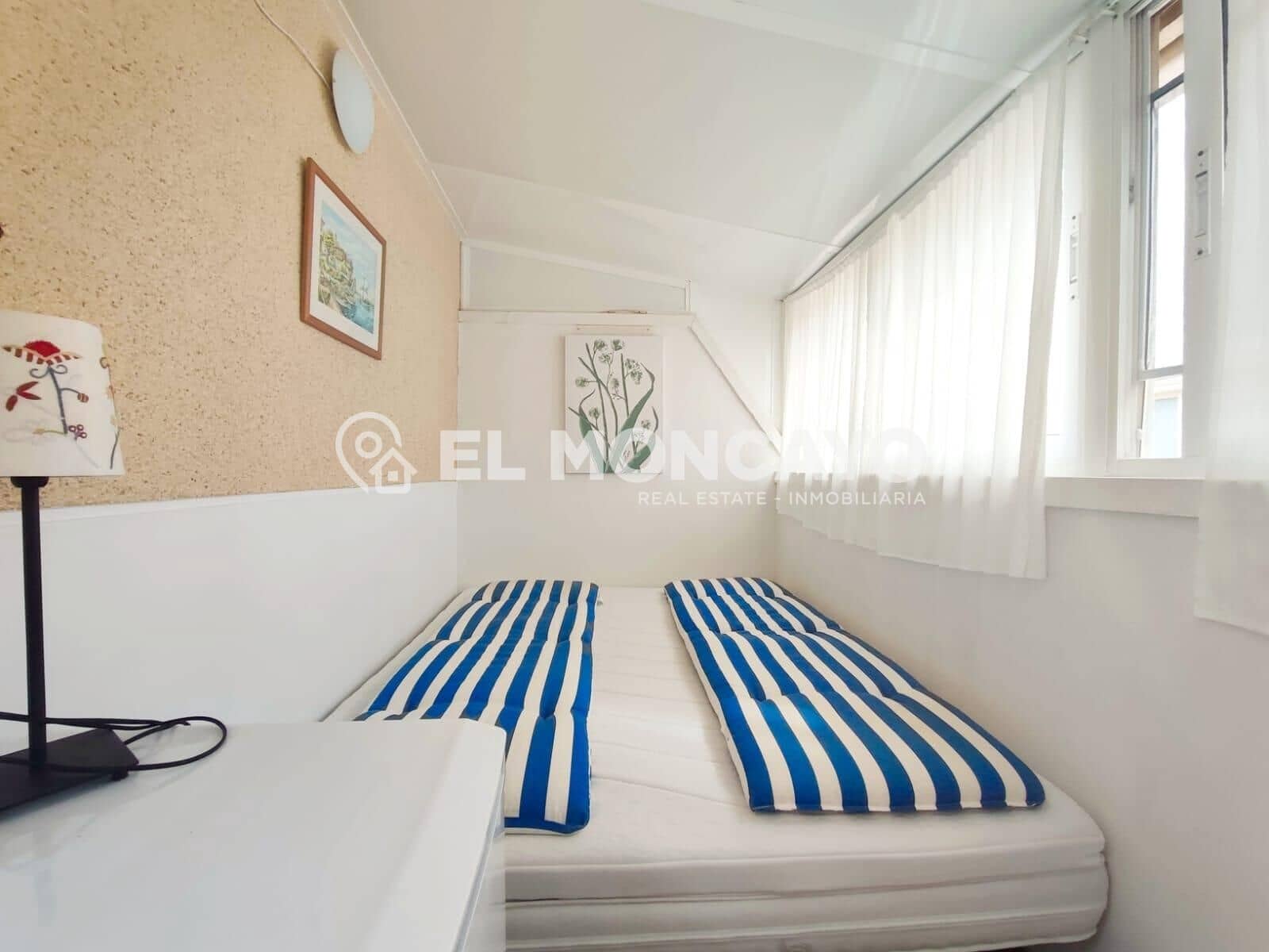 Adosado de 3 habitaciones en Torrevieja en venta - 192.000 € (Ref: 9674137)