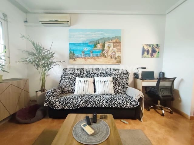 Adosado de 3 habitaciones en El Chaparral - La Siesta - La Torreta, Torrevieja en venta - 192.000 € (Ref: 9674137)