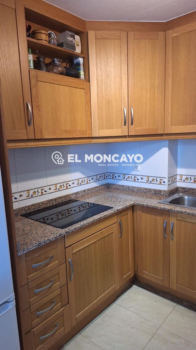 2 bedroom Apartment for sale in Guardamar del Segura with pool garage - € 185,000 (Ref: 9677409)