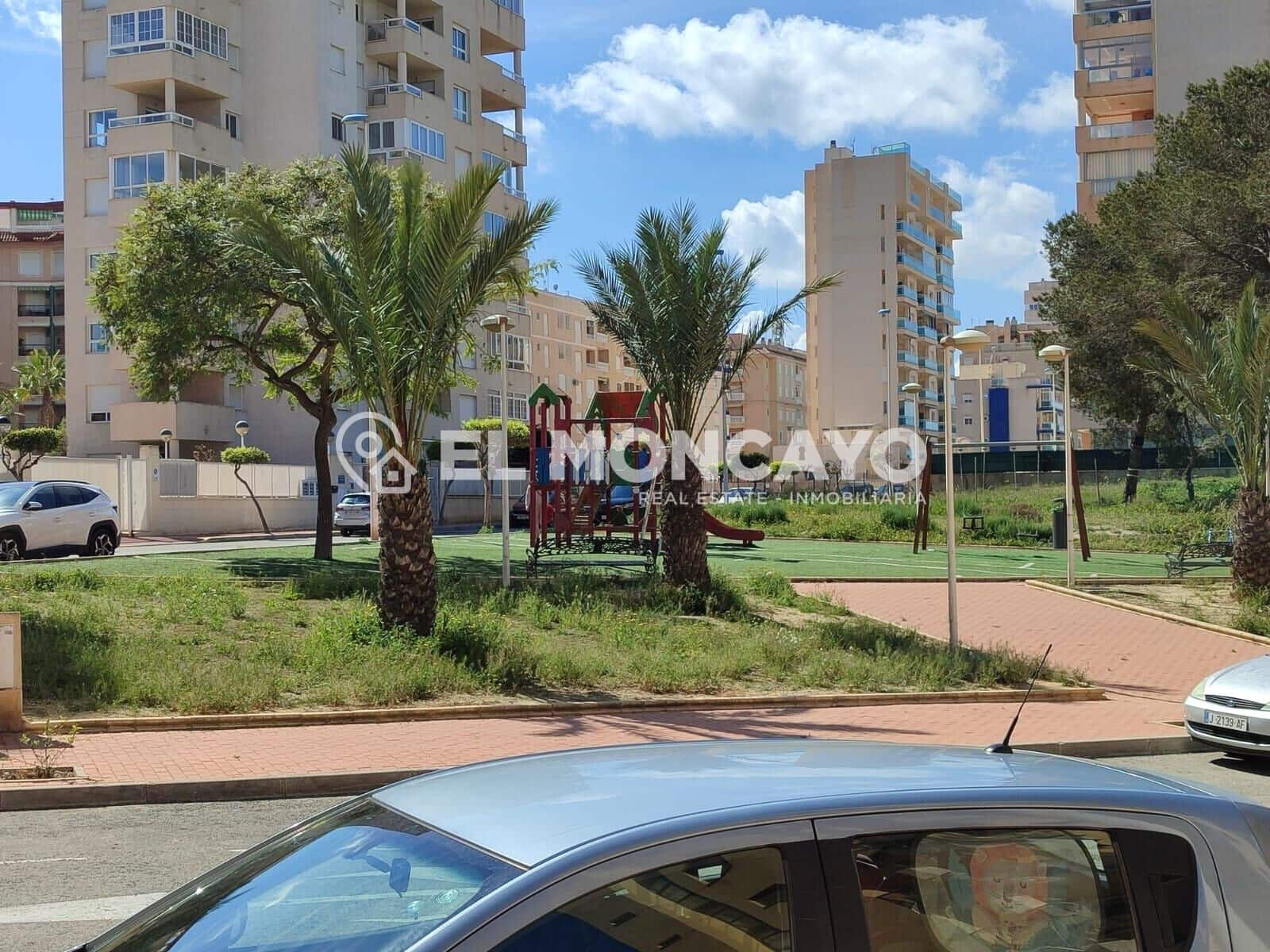2 bedroom Apartment for sale in Guardamar del Segura with pool garage - € 185,000 (Ref: 9677409)