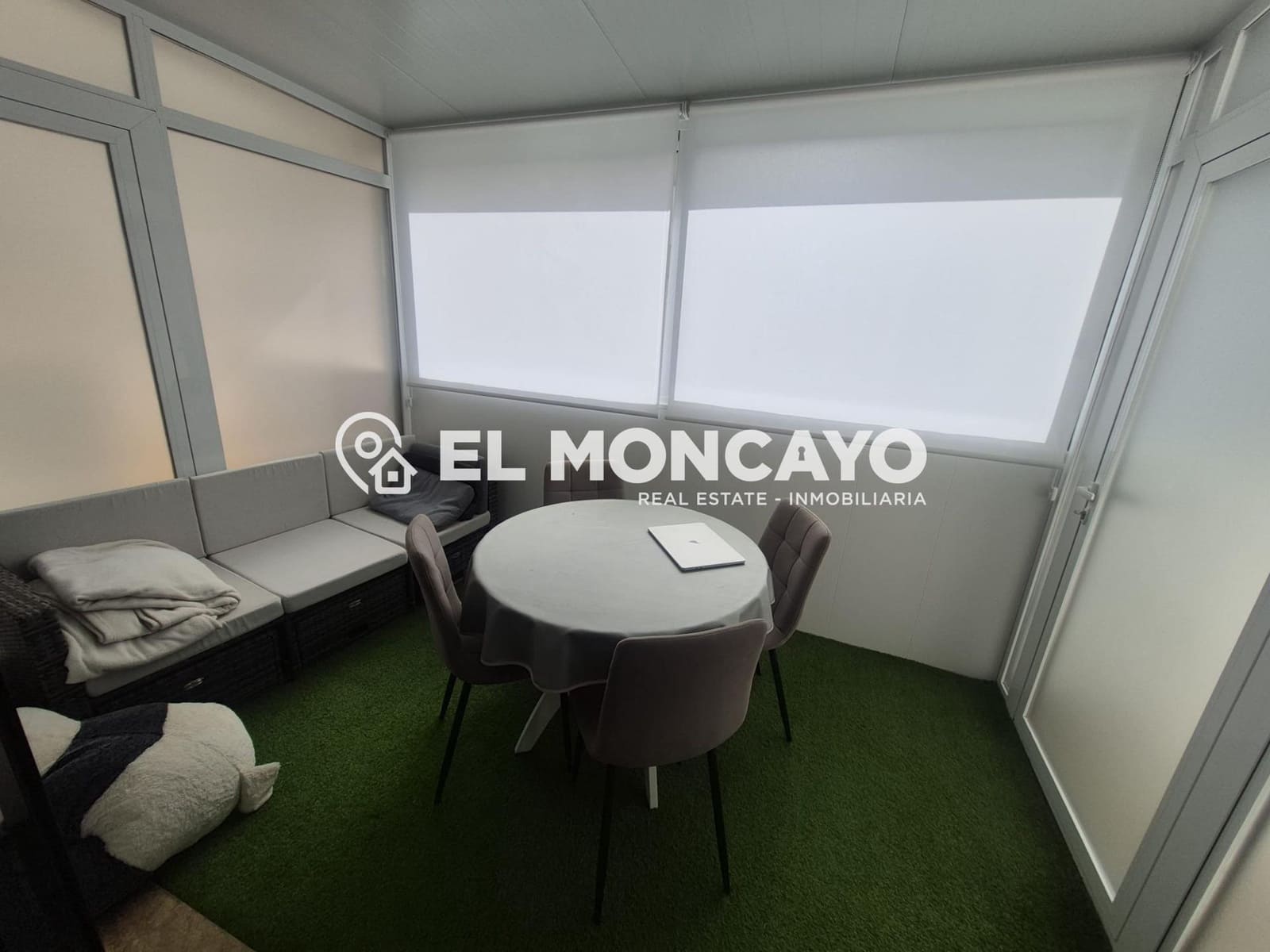 Apartamento de 3 habitaciones en Guardamar del Segura en venta con piscina garaje - 289.900 € (Ref: 9679790)