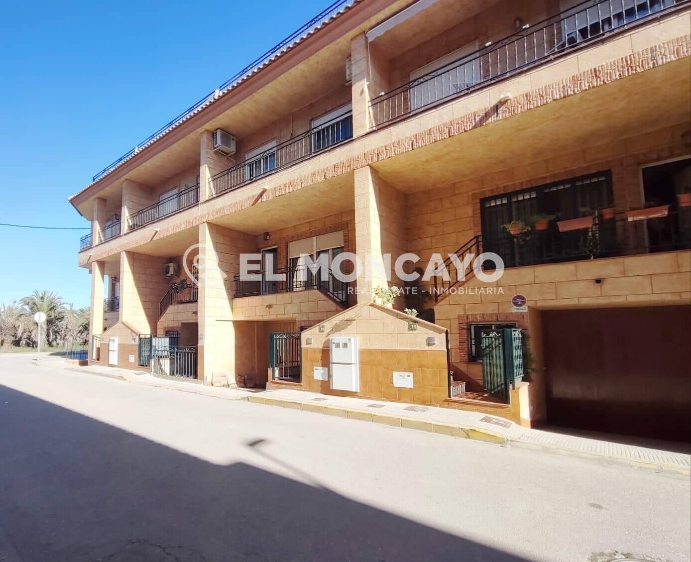 3 soverom Rekkehus til salgs i Catral med garasje - € 169 000 (Ref: 9690539)