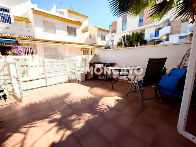 3 slaapkamer Rijtjeshuis te koop in La Regia, Orihuela met zwembad - € 233.000 (Ref: 9690542)