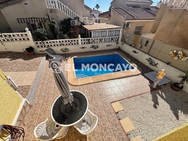 2 bedroom Villa for sale in La Marquesa, Rojales with pool - € 225,000 (Ref: 9711904)