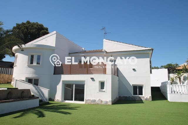 5 bedroom Villa for sale in Los Balcones - Los Altos, Torrevieja with pool - € 665,000 (Ref: 9732036)