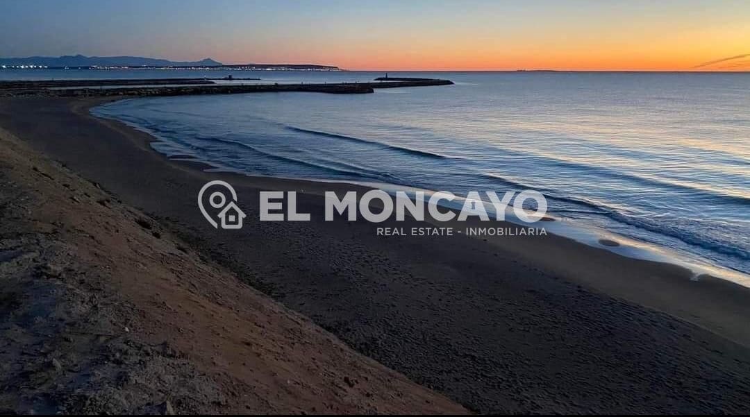 2 slaapkamer Appartement te koop in Guardamar del Segura - € 169.000 (Ref: 9735523)