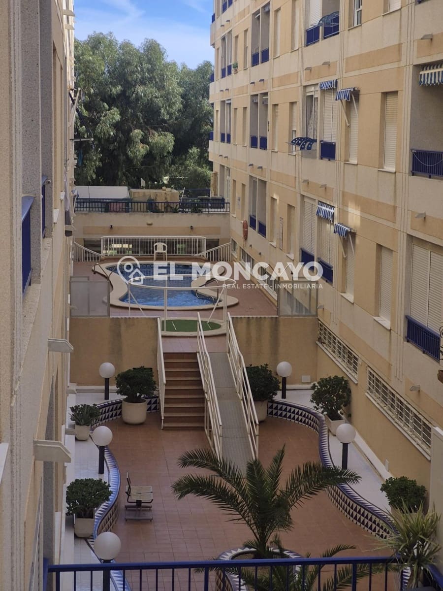 3 sovrum Lägenhet till salu i Guardamar del Segura med pool garage - 220 000 € (Ref: 9735525)