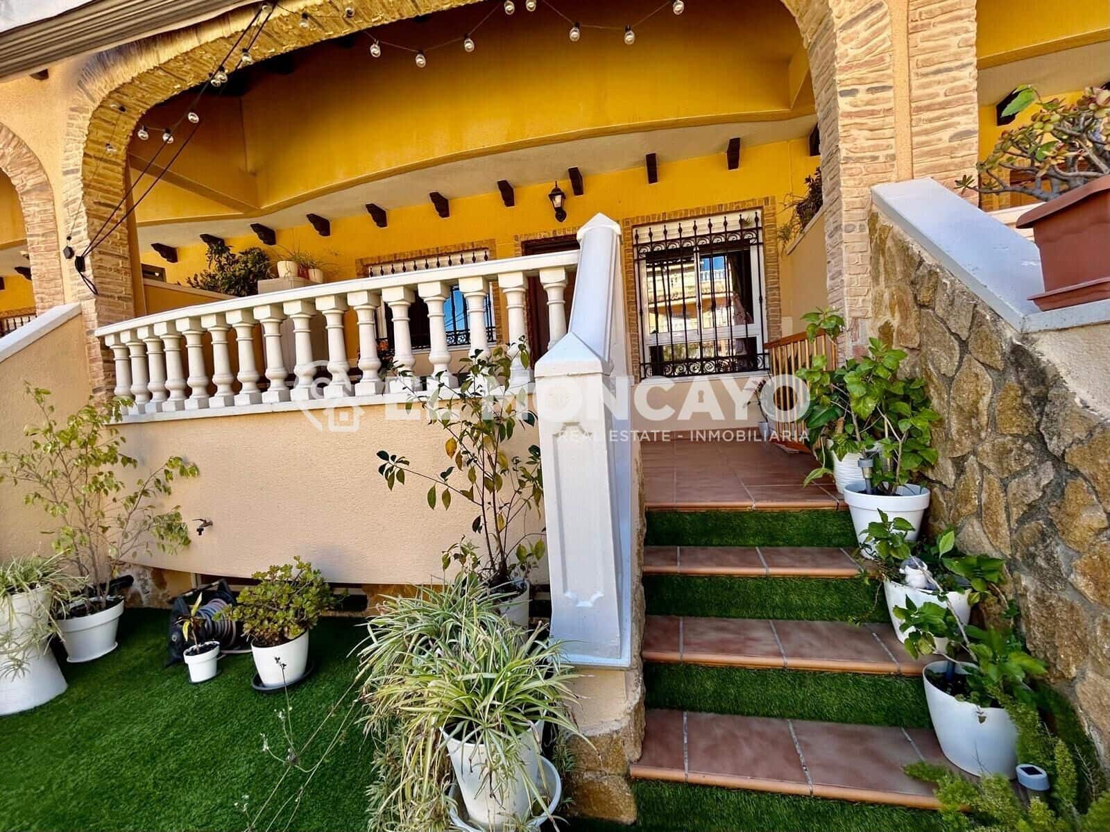 3 bedroom Bungalow for sale in Guardamar del Segura with pool garage - € 280,000 (Ref: 9741699)