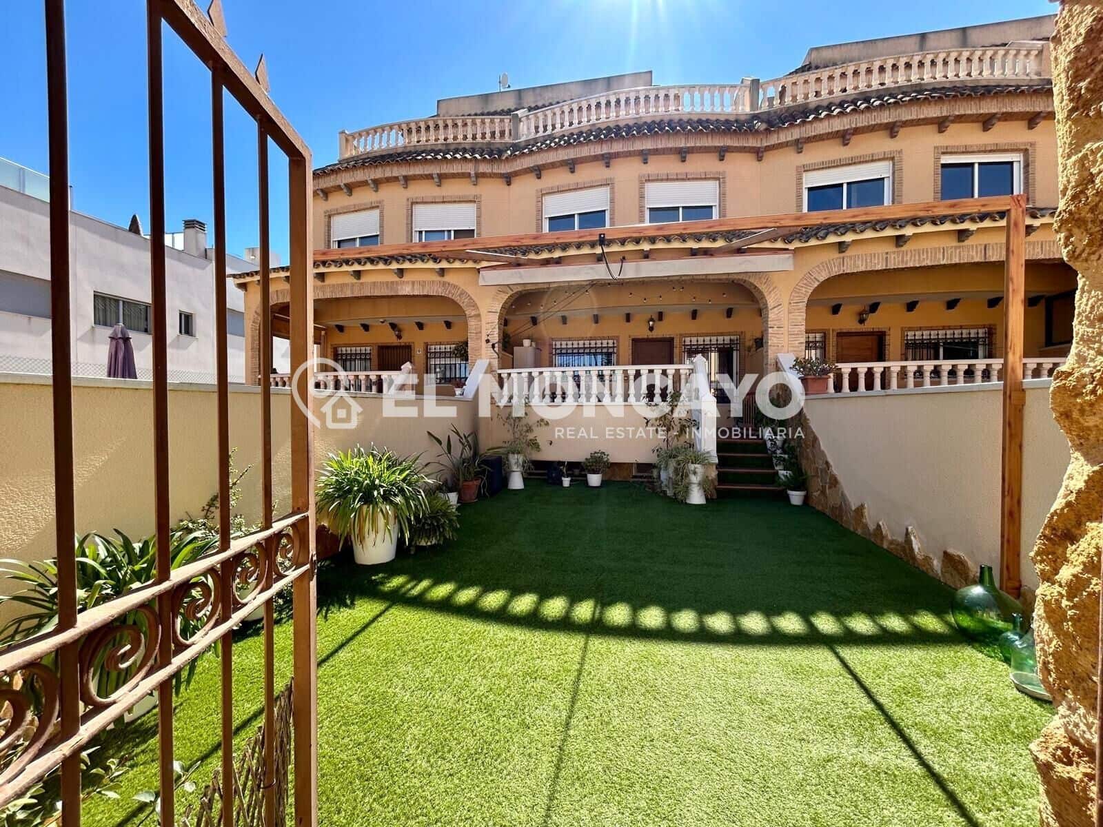 3 bedroom Bungalow for sale in Guardamar del Segura with pool garage - € 280,000 (Ref: 9741699)