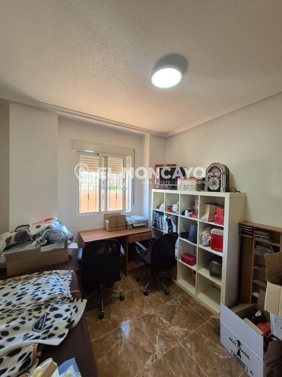 3 slaapkamer Appartement te koop in Guardamar del Segura met zwembad garage - € 349.500 (Ref: 9751931)