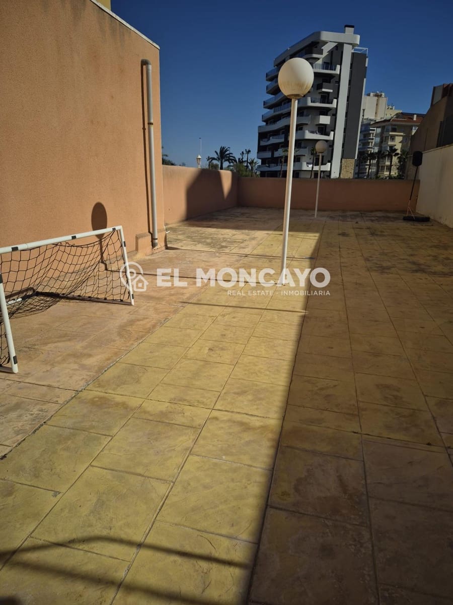 3 slaapkamer Appartement te koop in Guardamar del Segura met zwembad garage - € 349.500 (Ref: 9751931)
