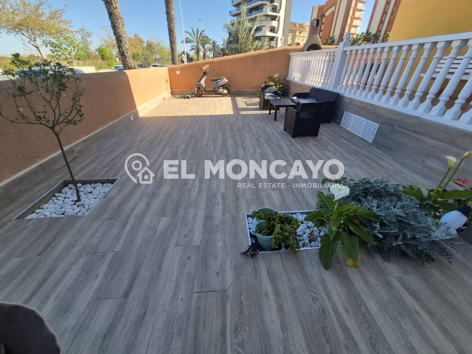 3 slaapkamer Appartement te koop in Guardamar del Segura met zwembad garage - € 349.500 (Ref: 9751931)