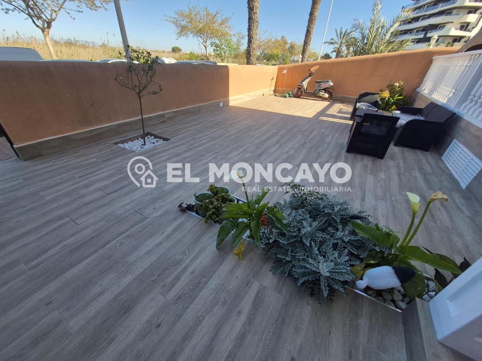 3 slaapkamer Appartement te koop in Guardamar del Segura met zwembad garage - € 349.500 (Ref: 9751931)