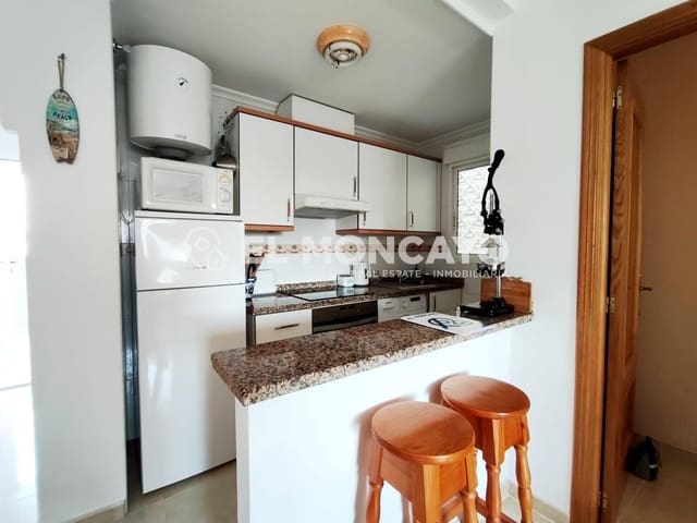 1 sovrum Lägenhet till salu i Guardamar del Segura med pool - 124 900 € (Ref: 9755598)