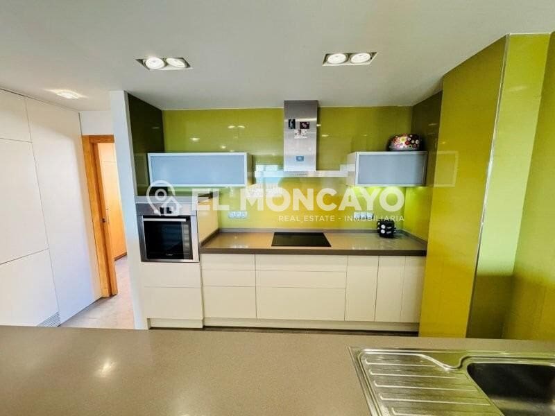 2 soverom Bungalow til salgs i Guardamar del Segura med garasje - € 450 000 (Ref: 9758897)