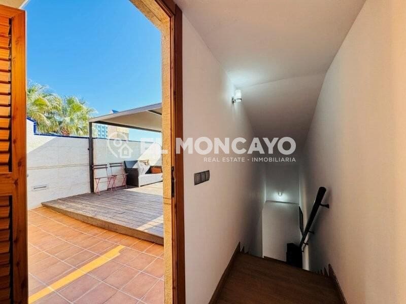 2 soverom Bungalow til salgs i Guardamar del Segura med garasje - € 450 000 (Ref: 9758897)