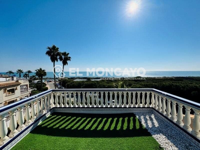 2 soverom Bungalow til salgs i Guardamar del Segura med garasje - € 450 000 (Ref: 9758897)