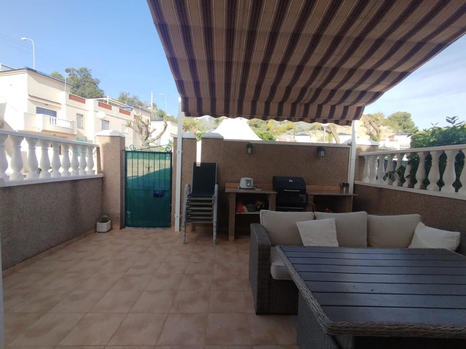 2 soveværelse Rækkehus til salg i Rojales med swimmingpool - € 175.000 (Ref: 9758898)