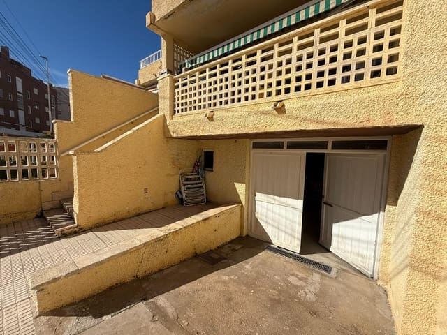 4 camera da letto Appartamento in vendita in Guardamar del Segura con garage - 490.000 € (Rif: 9761924)