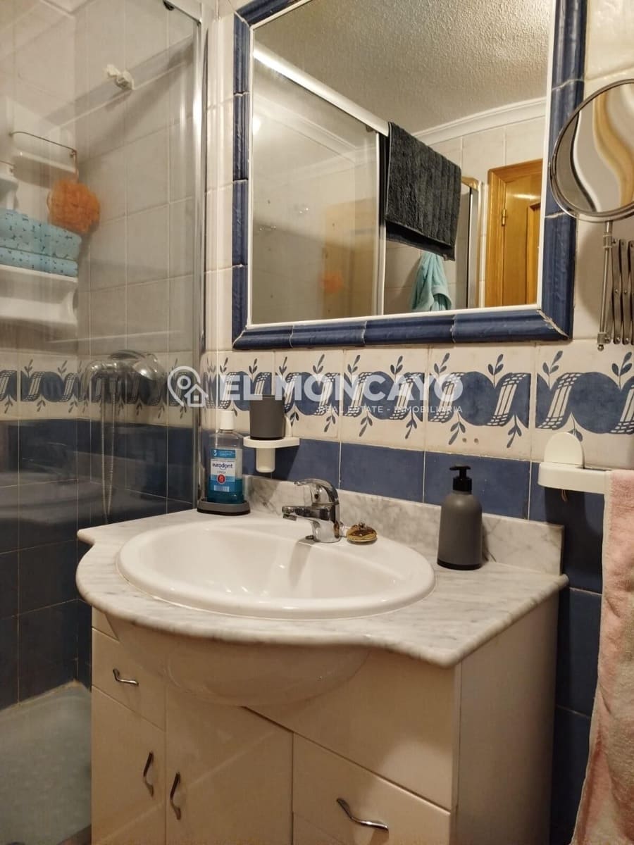 2 soverom Bungalow til salgs i Guardamar del Segura med svømmebasseng - € 155 500 (Ref: 9761925)