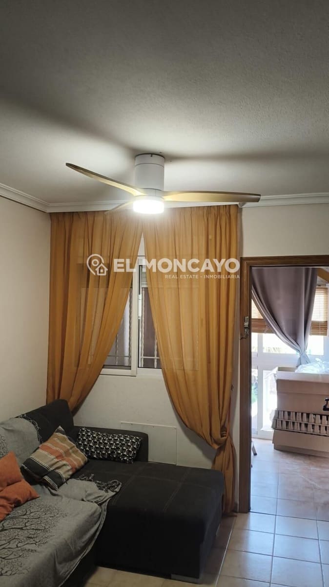 2 soverom Bungalow til salgs i Guardamar del Segura med svømmebasseng - € 155 500 (Ref: 9761925)