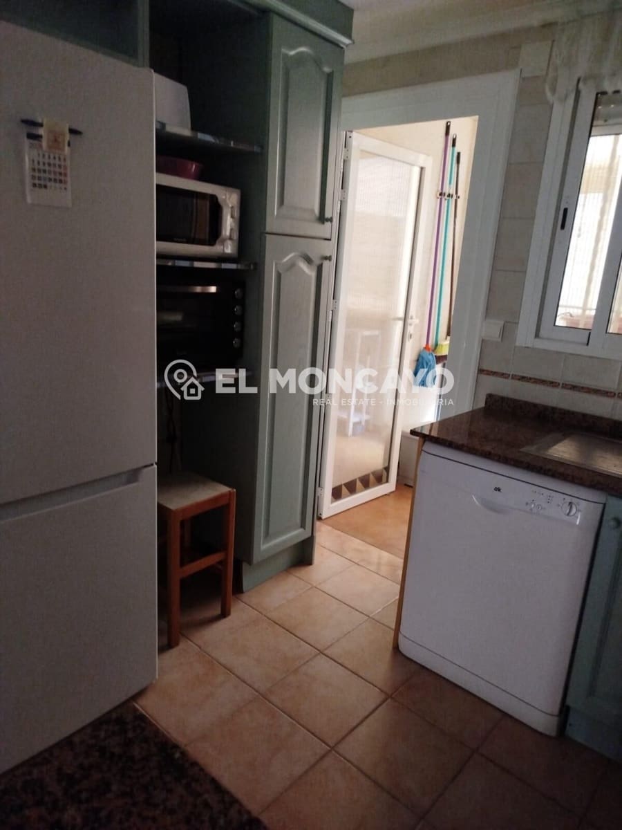 2 soverom Bungalow til salgs i Guardamar del Segura med svømmebasseng - € 155 500 (Ref: 9761925)