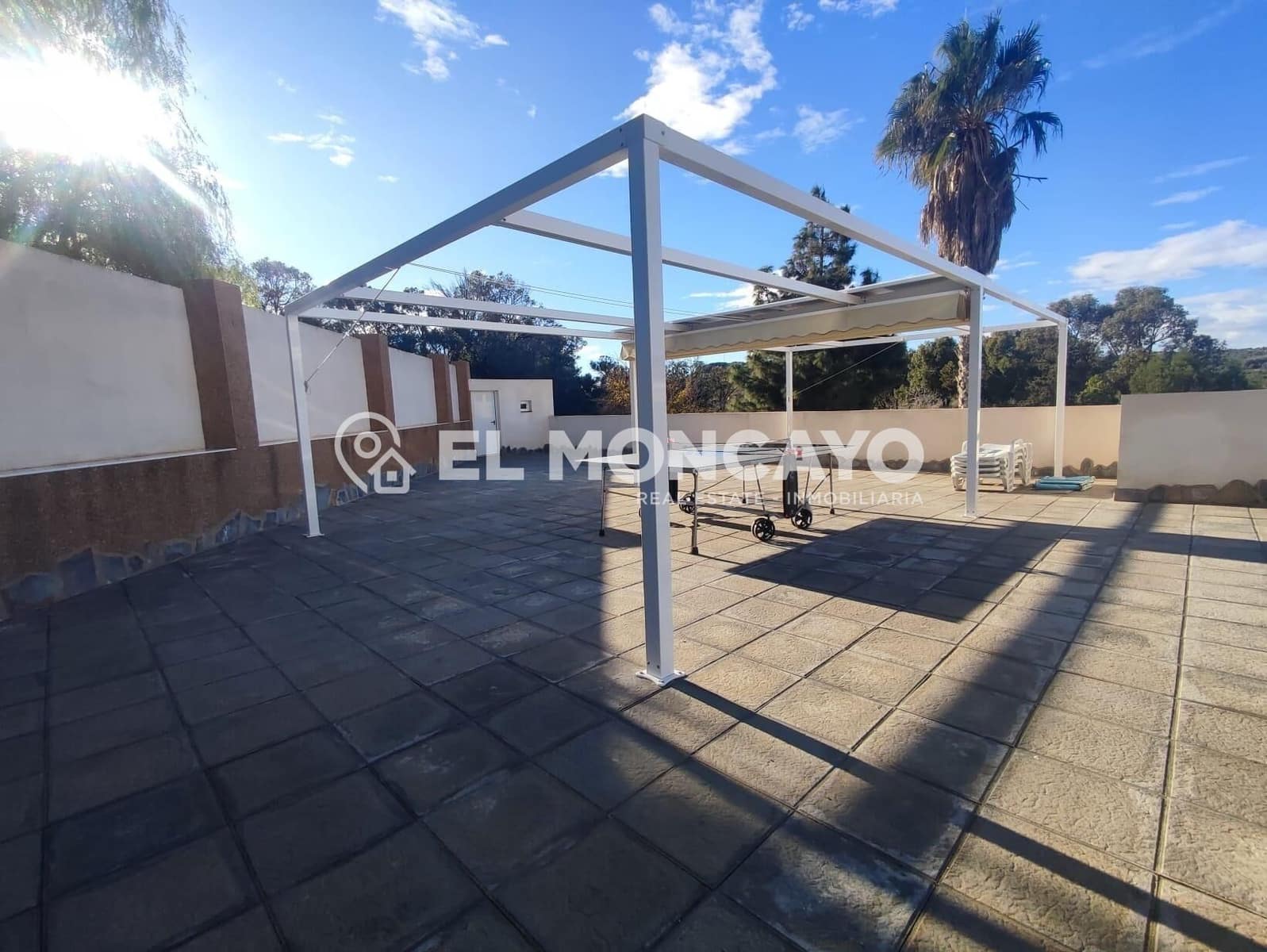 2 soverom Bungalow til salgs i Guardamar del Segura med svømmebasseng - € 155 500 (Ref: 9761925)