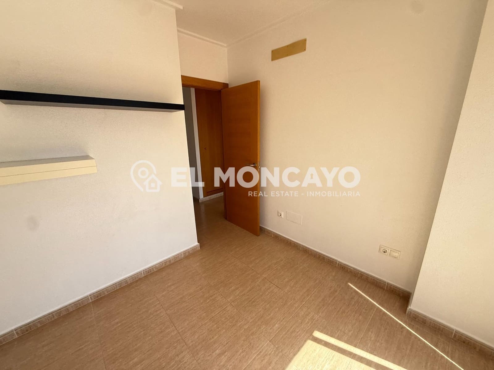 3 sovrum Takvåning till salu i Guardamar del Segura - 252 000 € (Ref: 9763604)