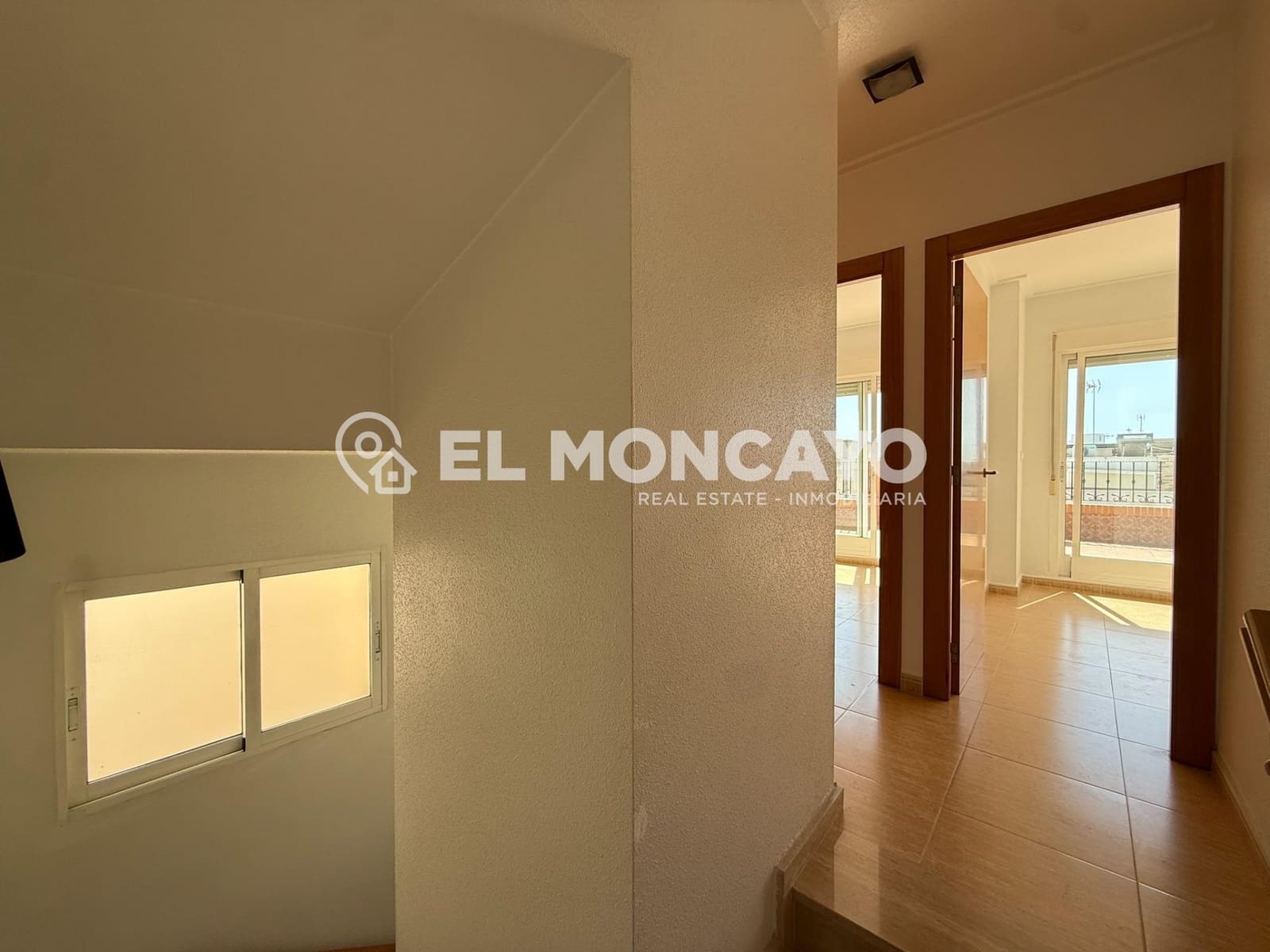 3 sovrum Takvåning till salu i Guardamar del Segura - 252 000 € (Ref: 9763604)