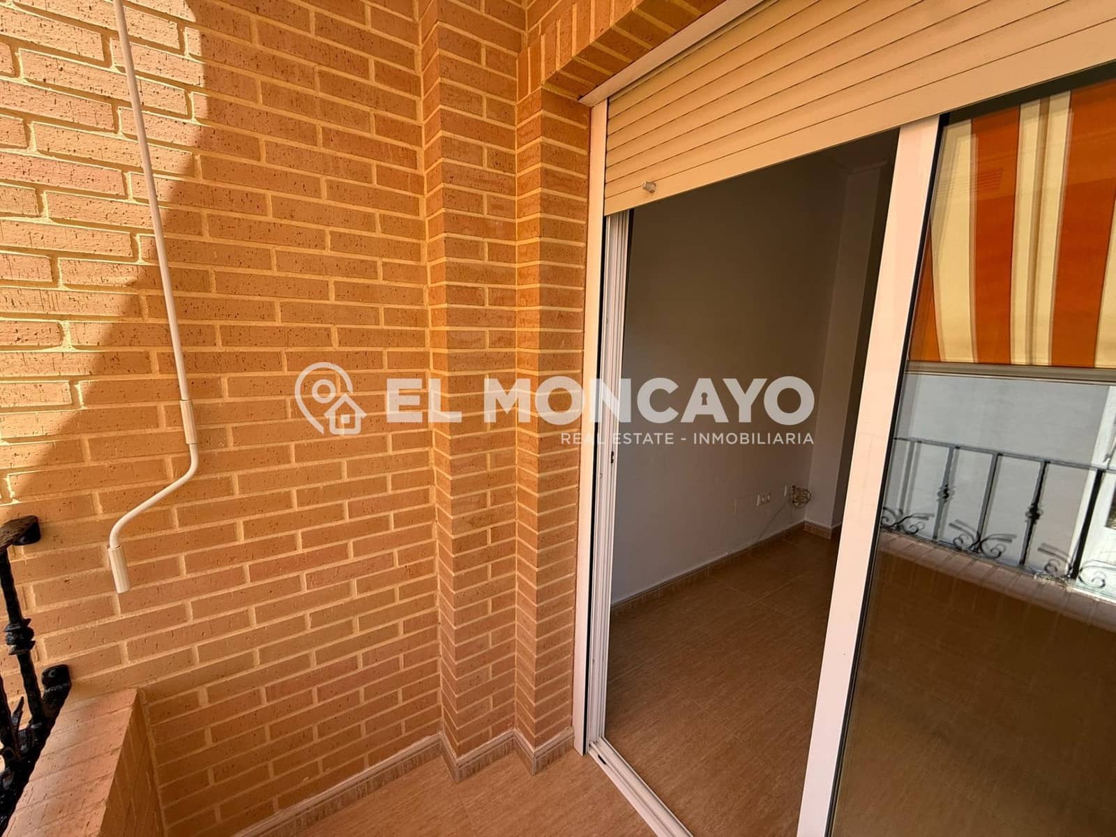 3 sovrum Takvåning till salu i Guardamar del Segura - 252 000 € (Ref: 9763604)