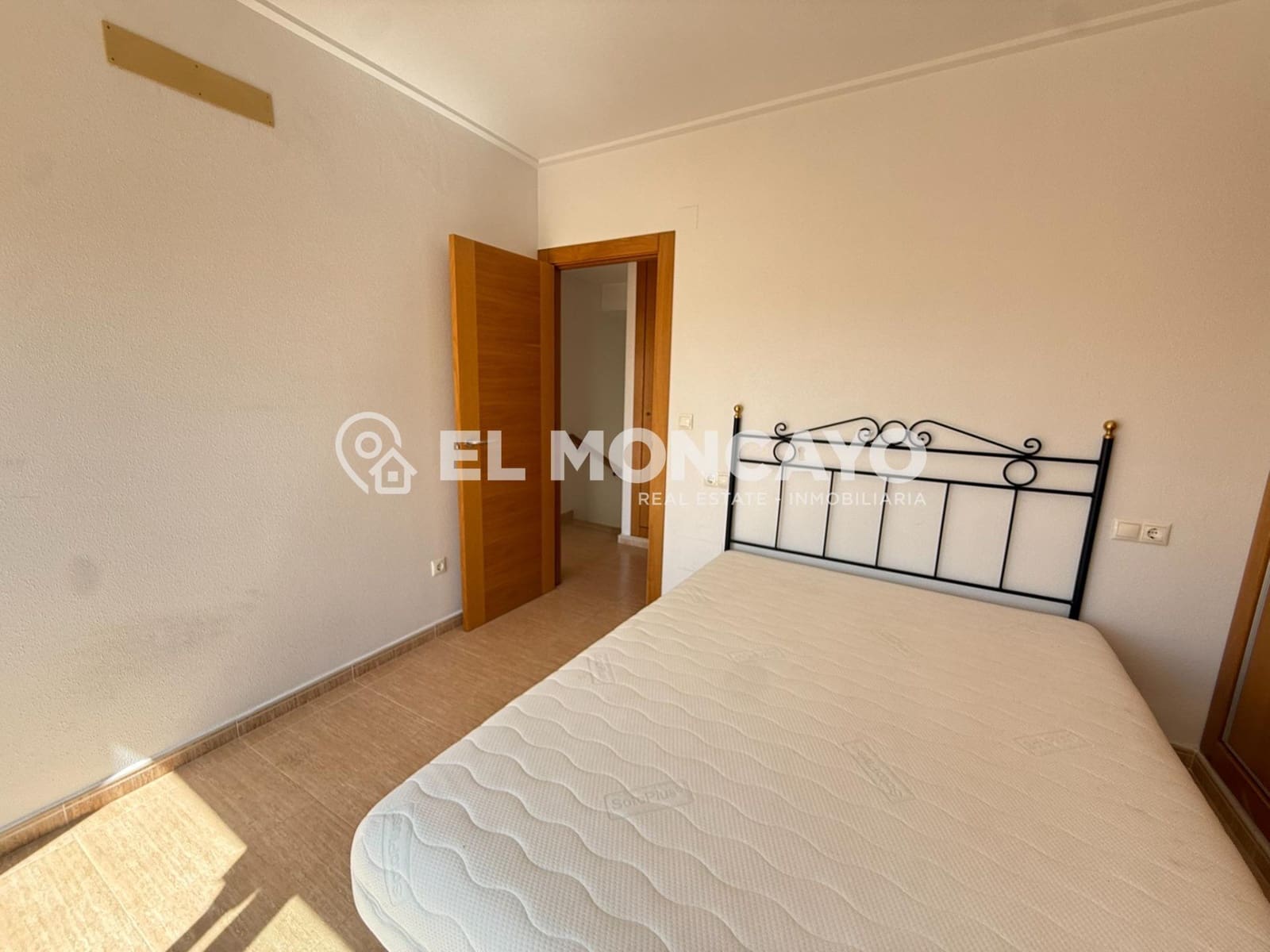 3 sovrum Takvåning till salu i Guardamar del Segura - 252 000 € (Ref: 9763604)