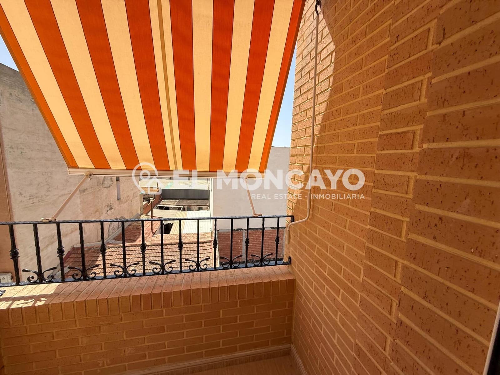 3 sovrum Takvåning till salu i Guardamar del Segura - 252 000 € (Ref: 9763604)