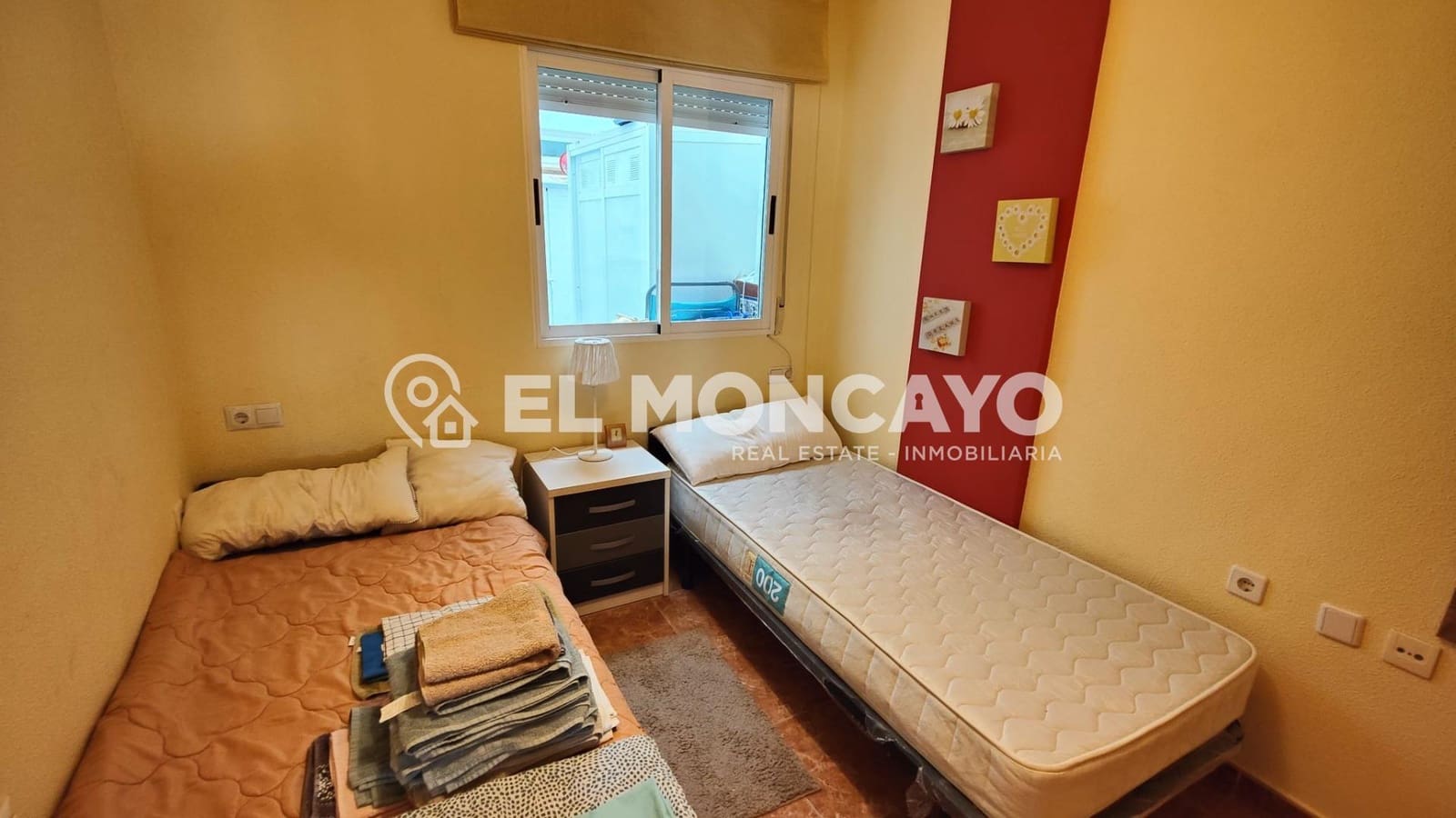 Apartamento de 2 habitaciones en Torrevieja en venta - 145.000 € (Ref: 9770592)