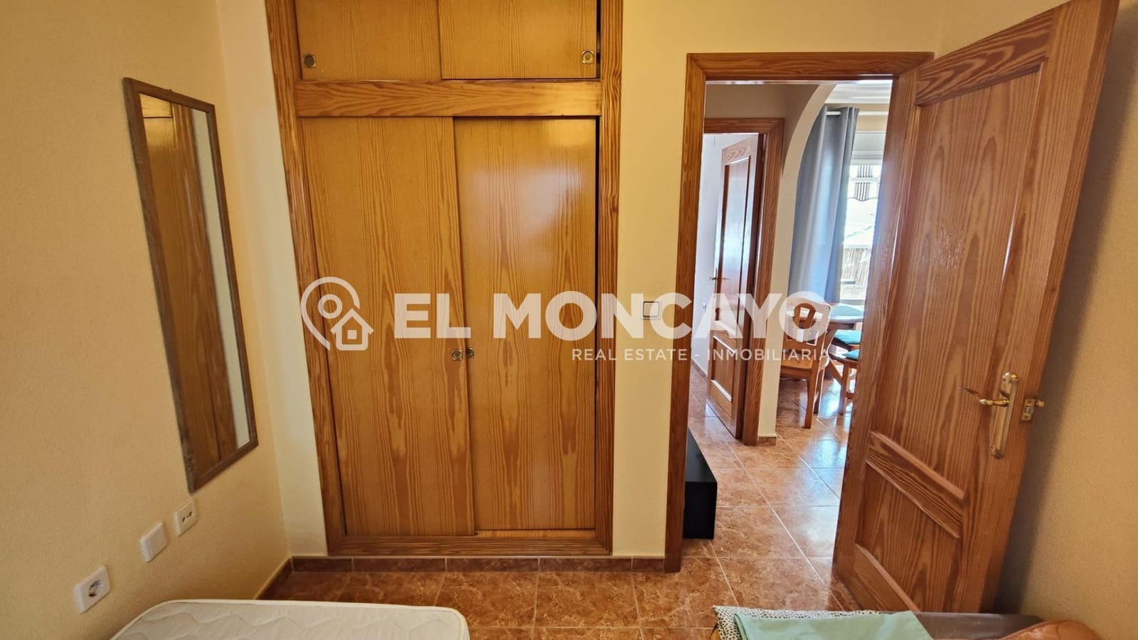 Apartamento de 2 habitaciones en Torrevieja en venta - 145.000 € (Ref: 9770592)