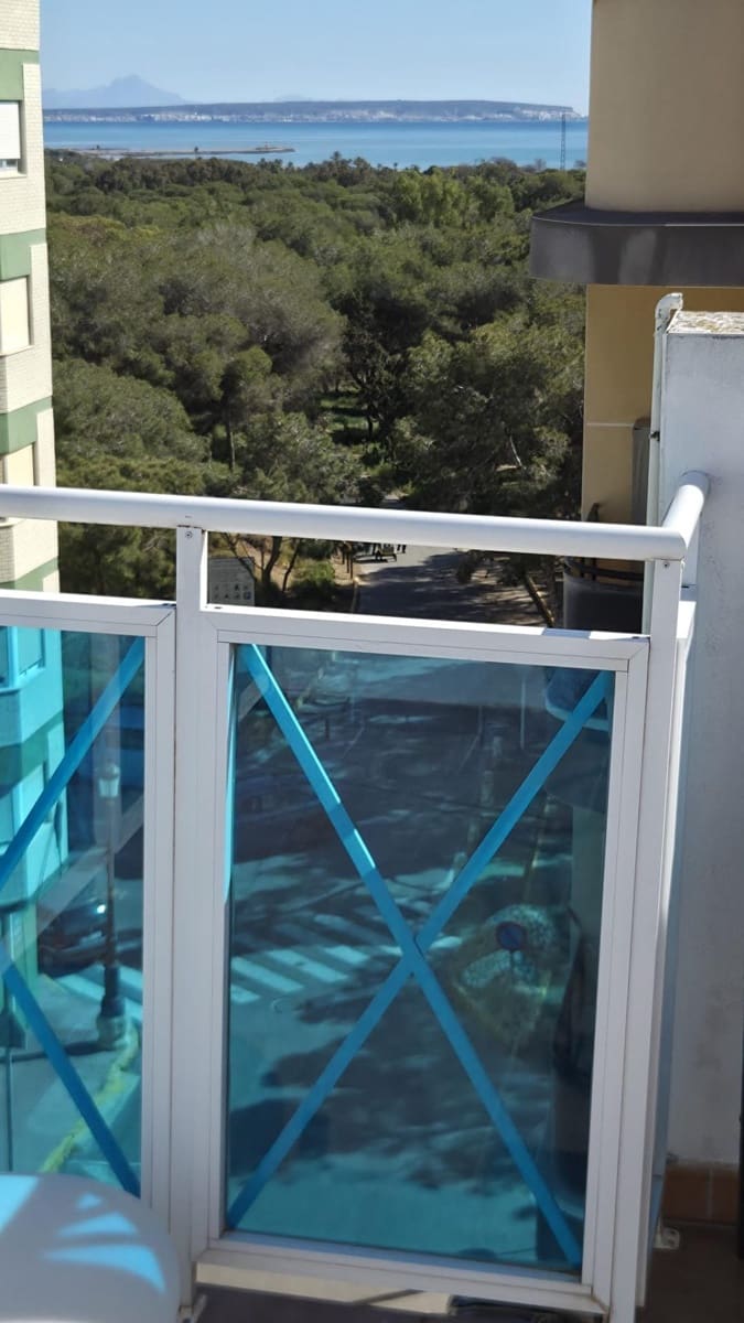 Ático de 4 habitaciones en Guardamar del Segura en venta - 268.000 € (Ref: 9783063)