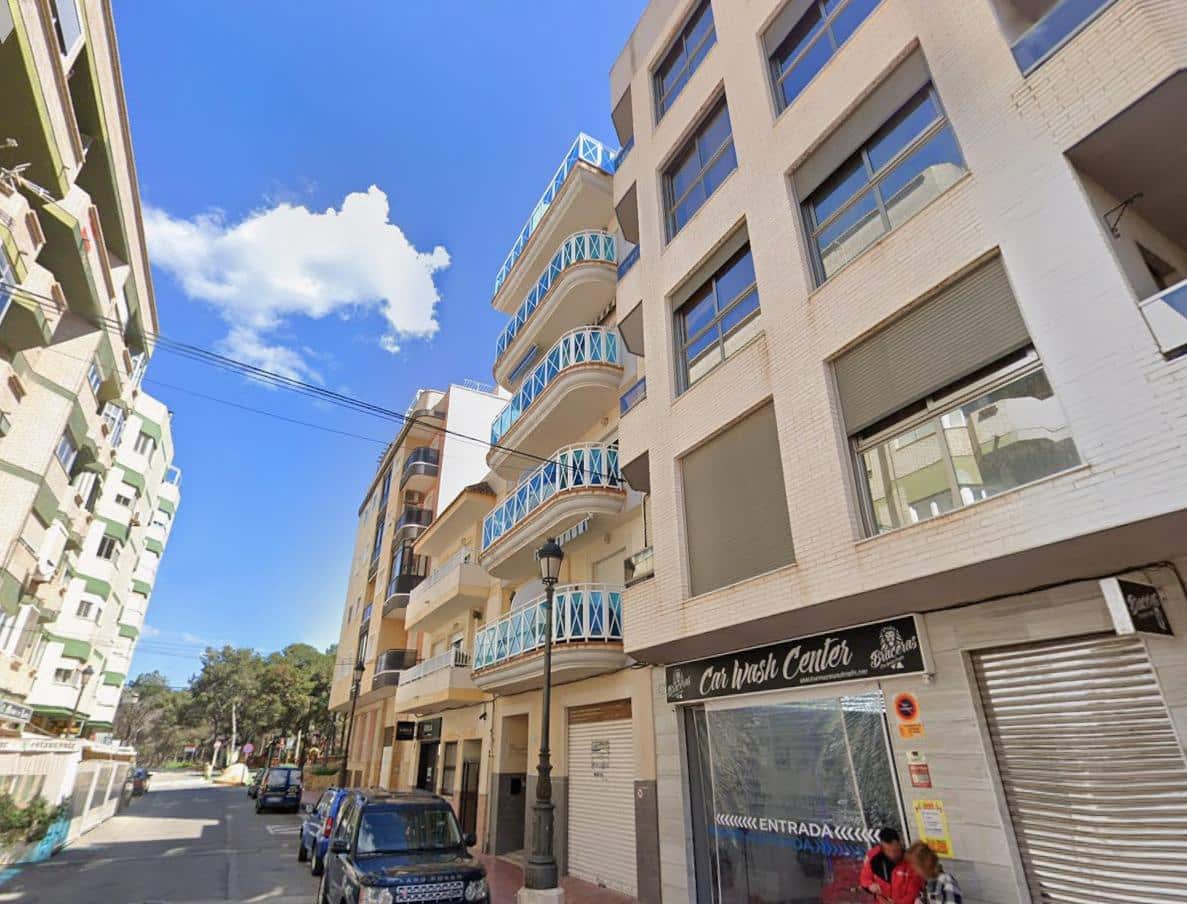 Ático de 4 habitaciones en Guardamar del Segura en venta - 268.000 € (Ref: 9783063)