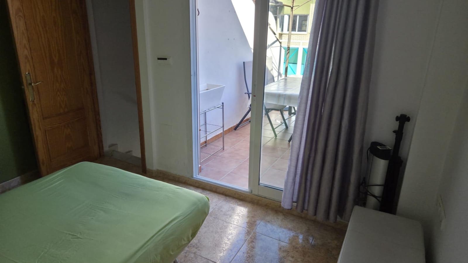 Ático de 4 habitaciones en Guardamar del Segura en venta - 268.000 € (Ref: 9783063)