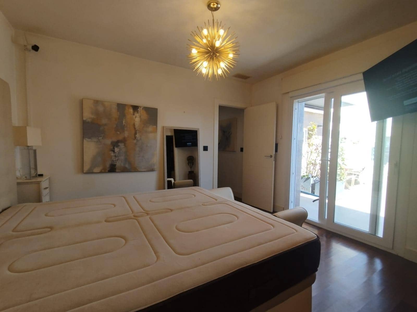 2 bedroom Semi-detached Villa for sale in Daya Vieja with pool - € 520,000 (Ref: 9783615)