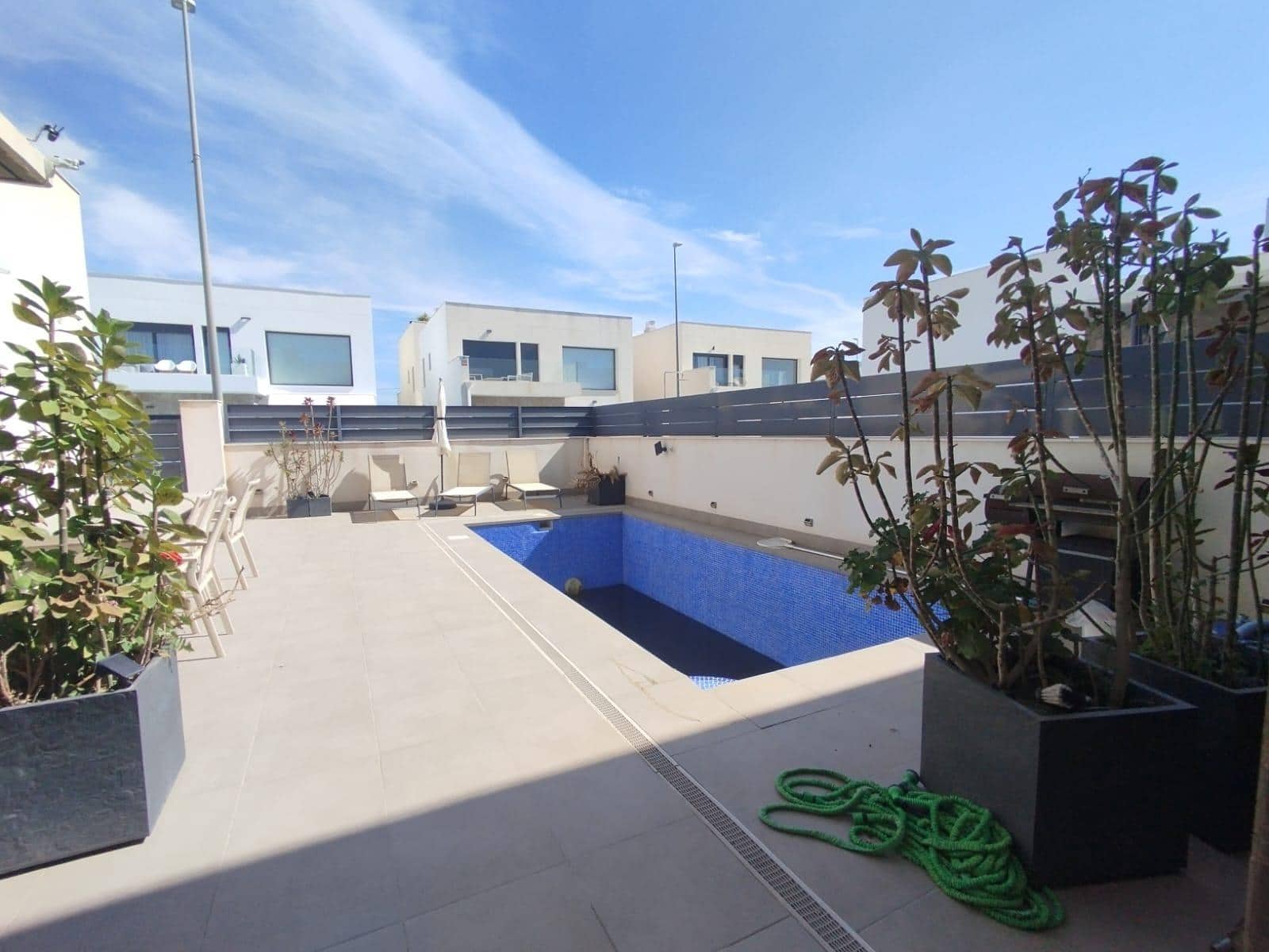 2 bedroom Semi-detached Villa for sale in Daya Vieja with pool - € 520,000 (Ref: 9783615)