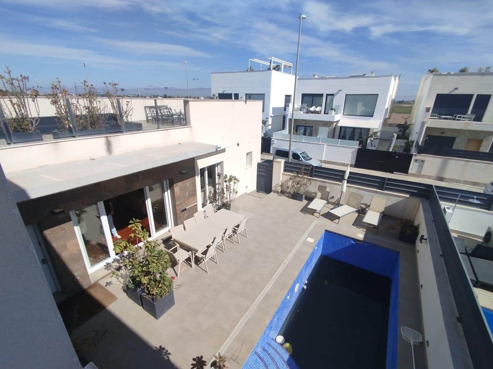 2 bedroom Semi-detached Villa for sale in Daya Vieja with pool - € 520,000 (Ref: 9783615)