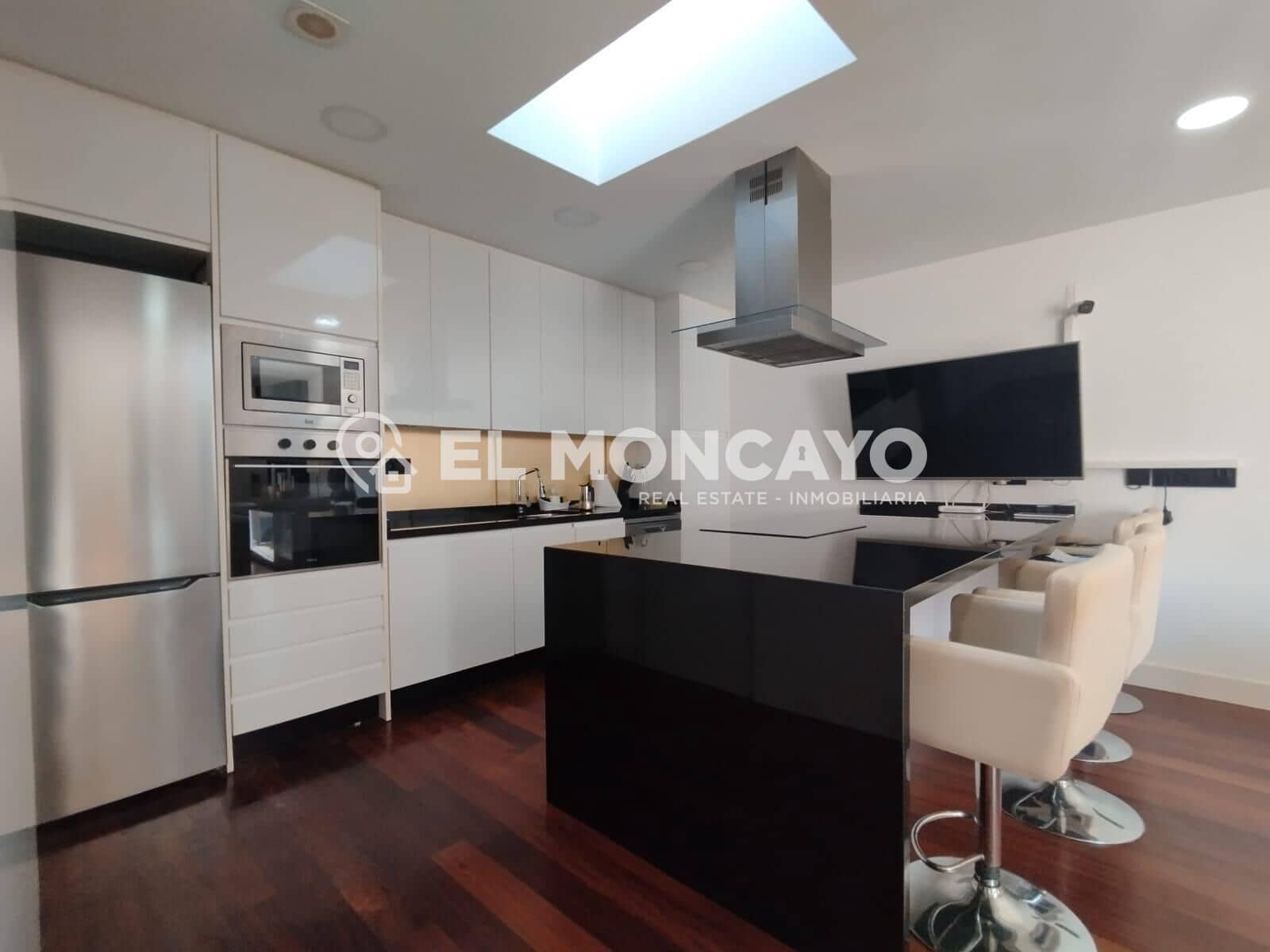 2 sypialnia Dom szeregowy na sprzedaż w Daya Vieja z basenem - 520 000 € (Ref: 9783615)