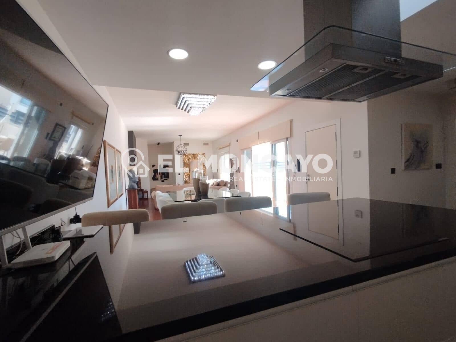 2 sypialnia Dom szeregowy na sprzedaż w Daya Vieja z basenem - 520 000 € (Ref: 9783615)