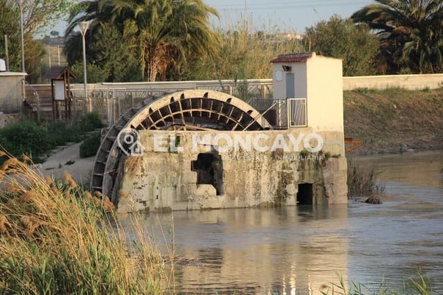 Bedrift til salgs i Benijófar med garasje - € 165 000 (Ref: 9790990)