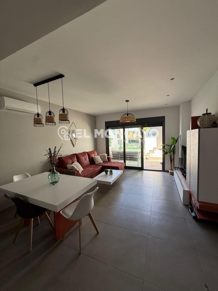 3 slaapkamer Bungalow te koop in El Raso met zwembad garage - € 319.000 (Ref: 9790992)