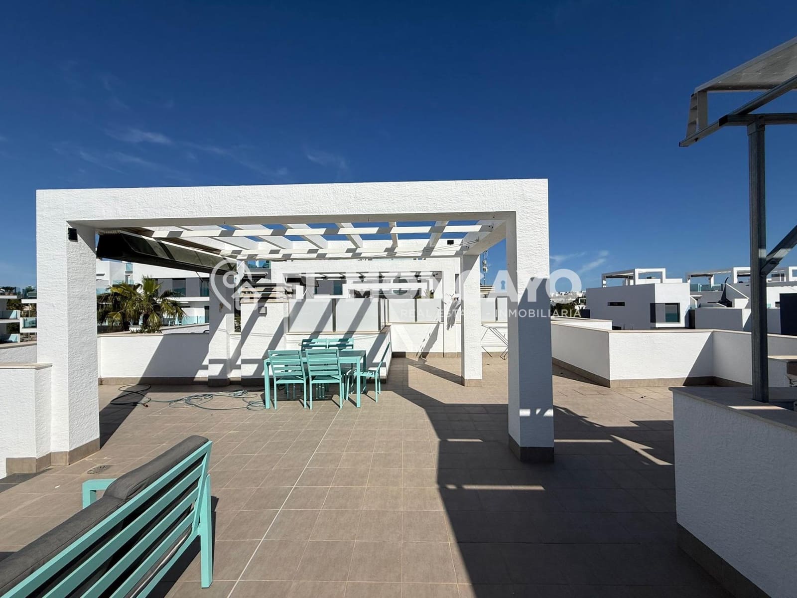 3 slaapkamer Bungalow te koop in El Raso met zwembad garage - € 319.000 (Ref: 9790992)