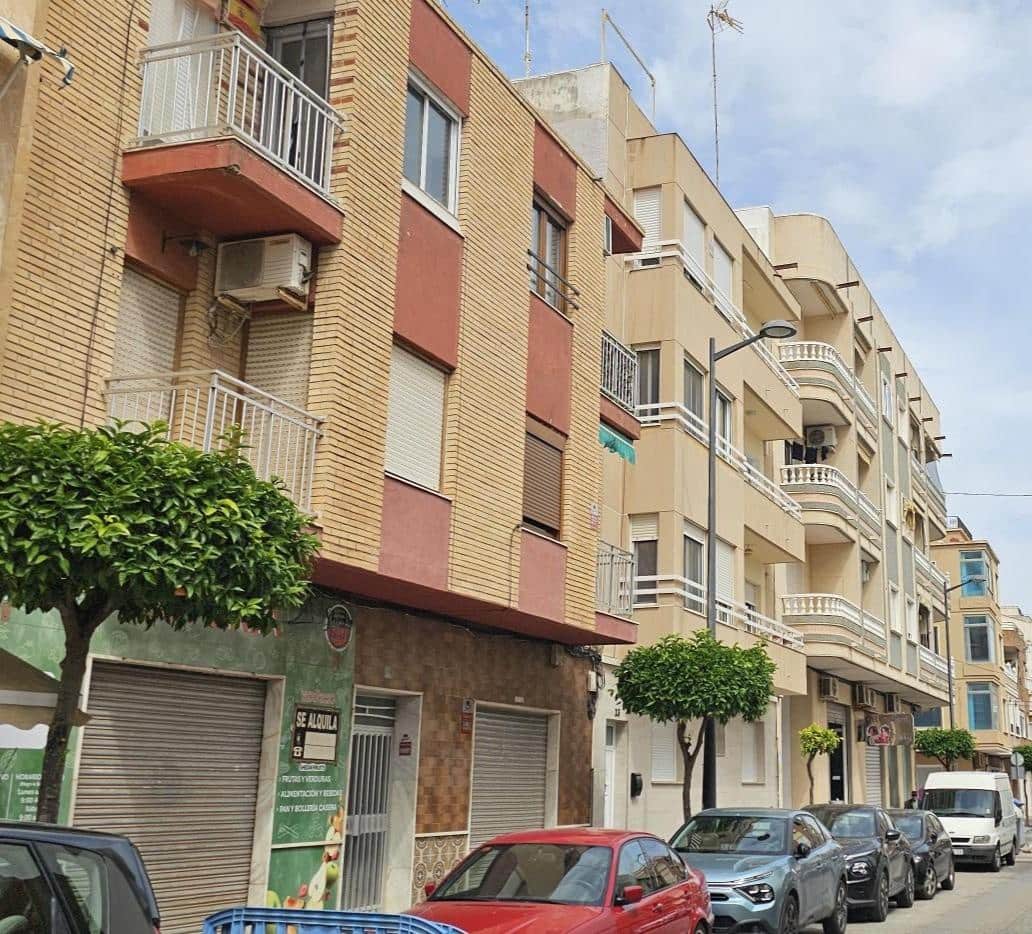 2 soveværelse Lejlighed til salg i Guardamar del Segura - € 169.000 (Ref: 9799165)