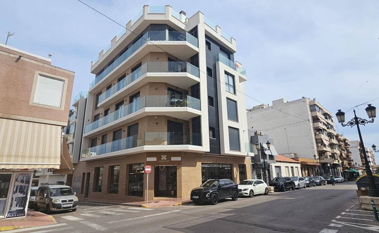 3 chambre Penthouse à vendre à Guardamar del Segura avec garage - 440 000 € (Ref: 9820441)