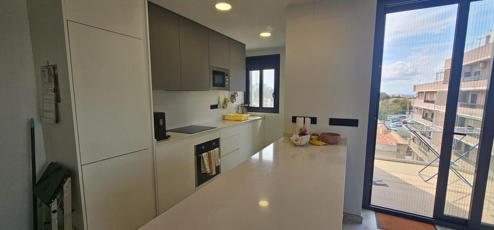 3 chambre Penthouse à vendre à Guardamar del Segura avec garage - 440 000 € (Ref: 9820441)